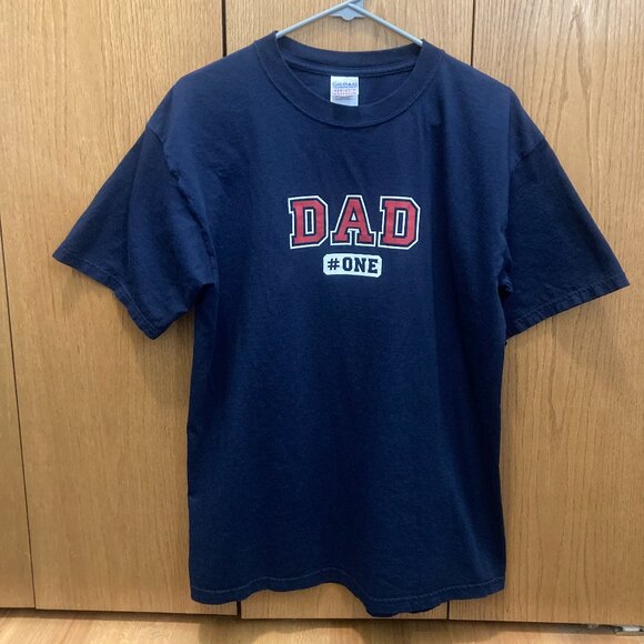 #One Dad Navy Blue T-Shirt and Hat - L - Picture 2 of 5